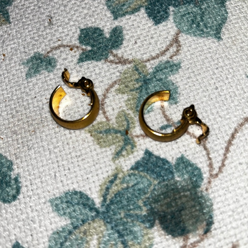 Monet Gold Hoop Earrings - Picture 2 of 5